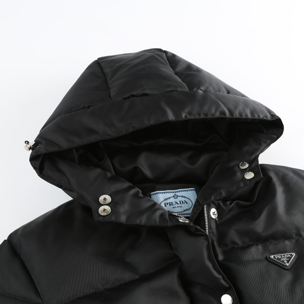 Redefine Winter Style | Premium Recycled Nylon Long Down Jacket | Versatile & Chic
