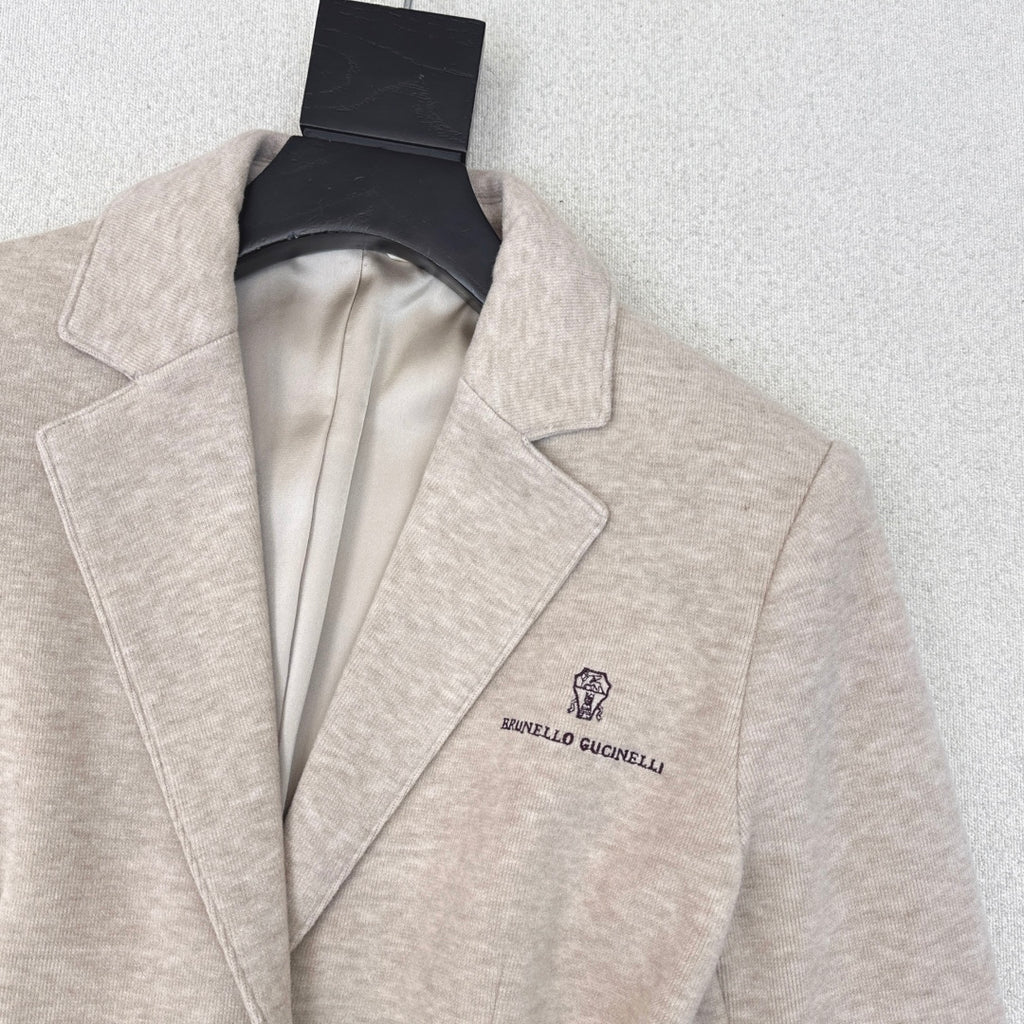Tailored Knit Blazer – Early Spring Exclusive