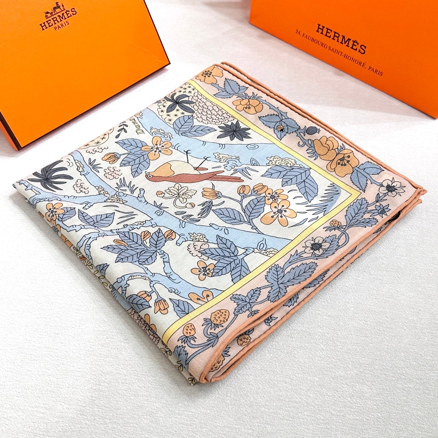 New Luxury Double-Sided Cashmere & Silk Square Scarf — 140×140cm