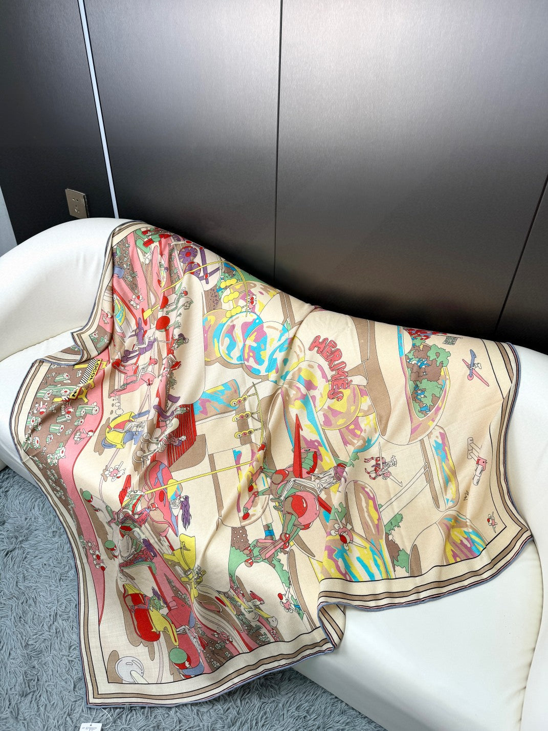 New Luxury Double-Sided Cashmere & Silk Square Scarf — 135 × 135 cm