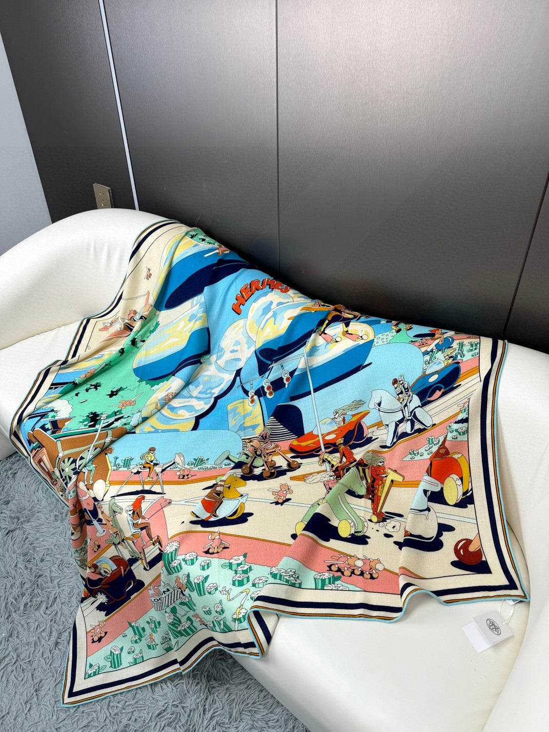 New Luxury Double-Sided Cashmere & Silk Square Scarf — 135 × 135 cm