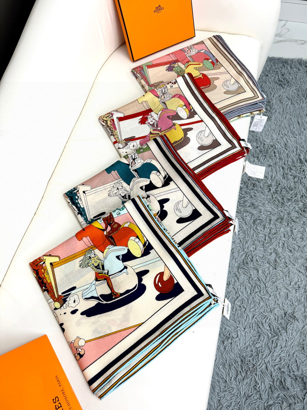 New Luxury Double-Sided Cashmere & Silk Square Scarf — 135 × 135 cm