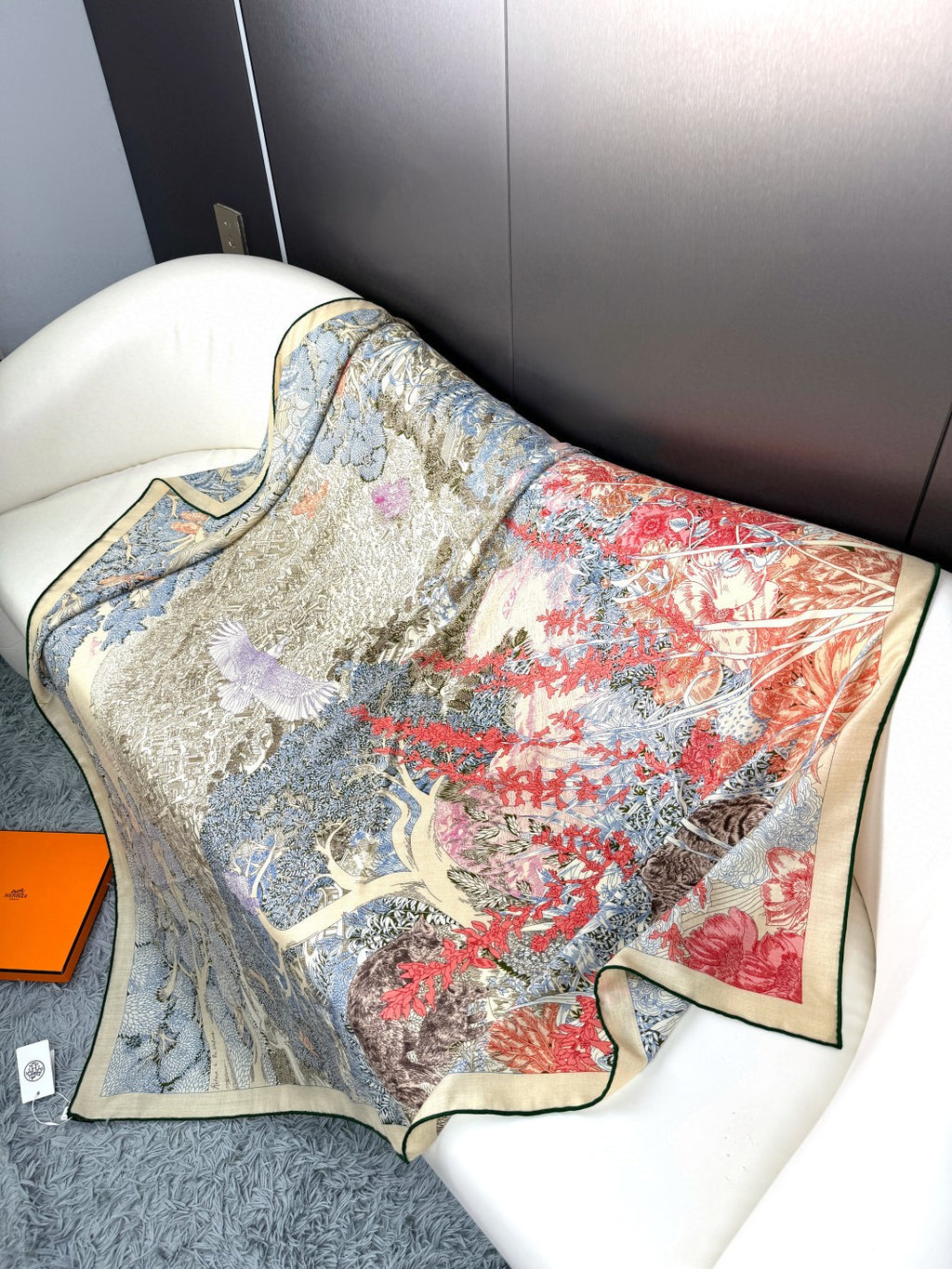 New Luxury Double-Sided Cashmere & Silk Square Scarf — 135 × 135 cm