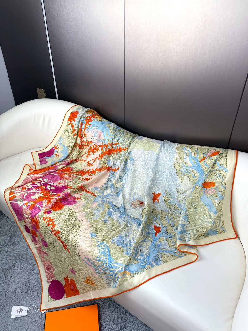 New Luxury Double-Sided Cashmere & Silk Square Scarf — 135 × 135 cm