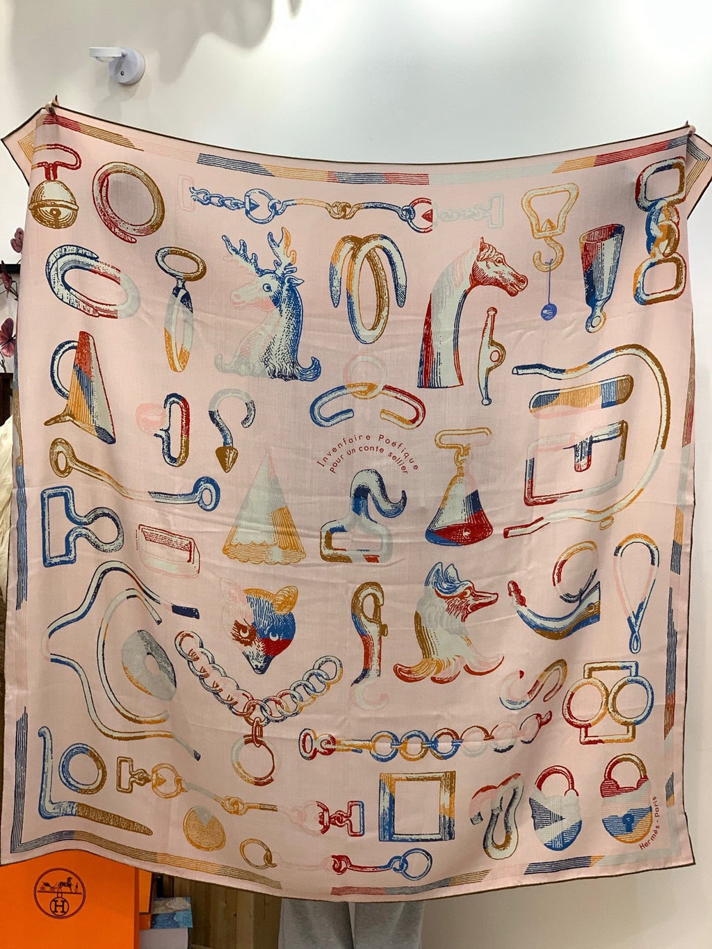 New Luxury Double-Sided Cashmere & Silk Square Scarf — 135 × 135 cm (Copy)