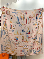 New Luxury Double-Sided Cashmere & Silk Square Scarf — 135 × 135 cm (Copy)