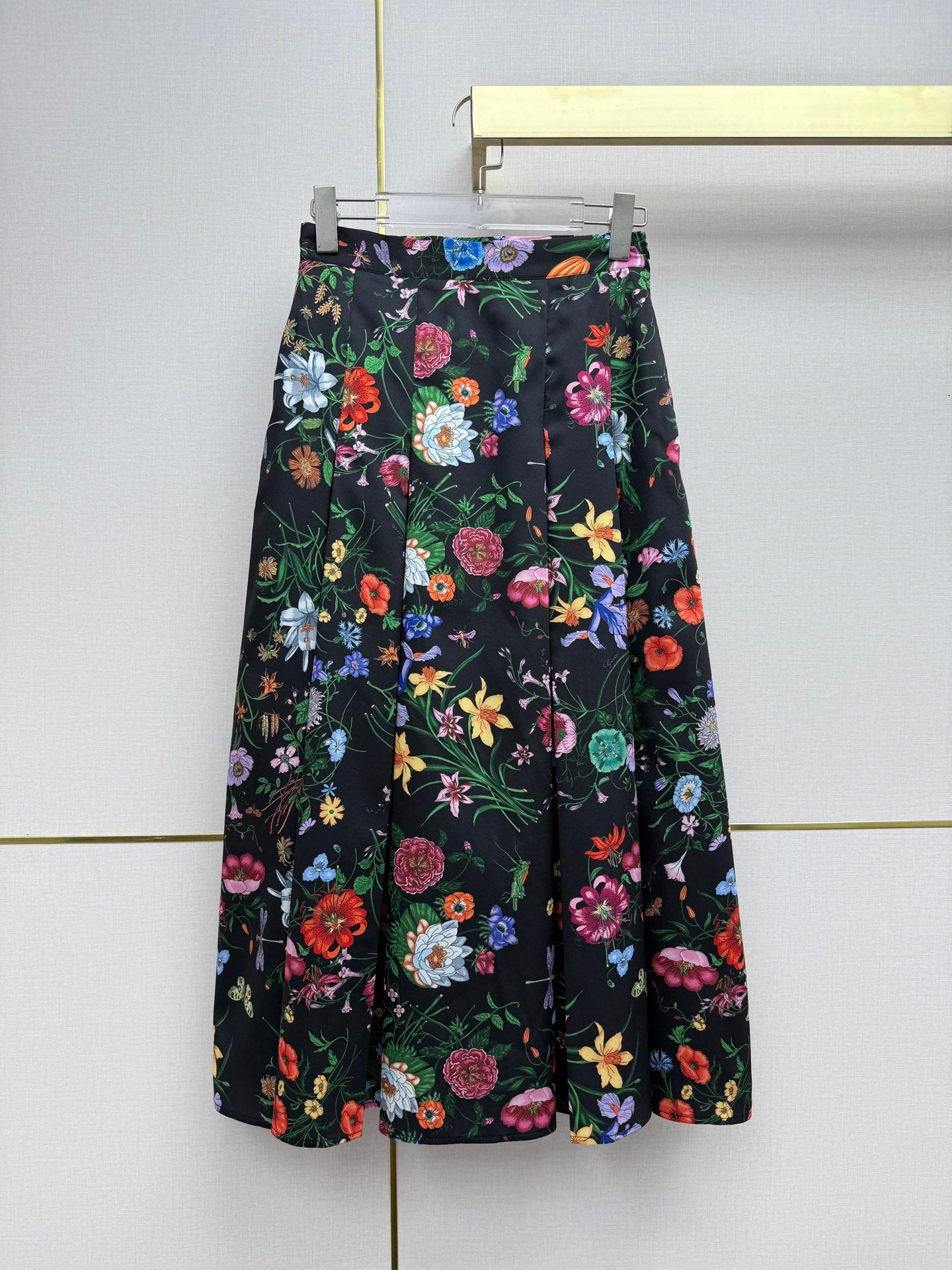 Early Spring Pleated Floral Skirt