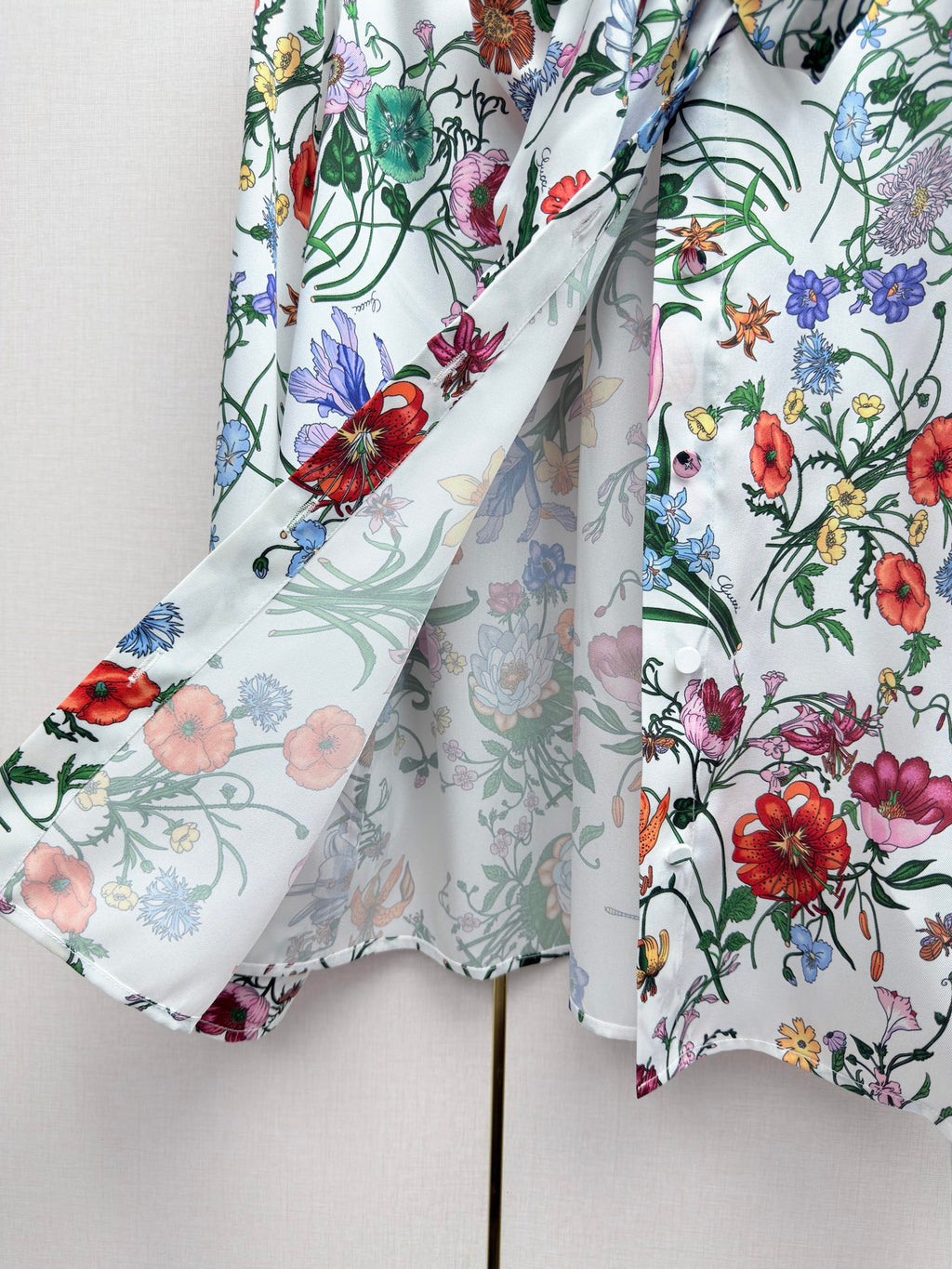 Floral Two-Piece Set – Vintage Shirt & Pleated Midi Skirt