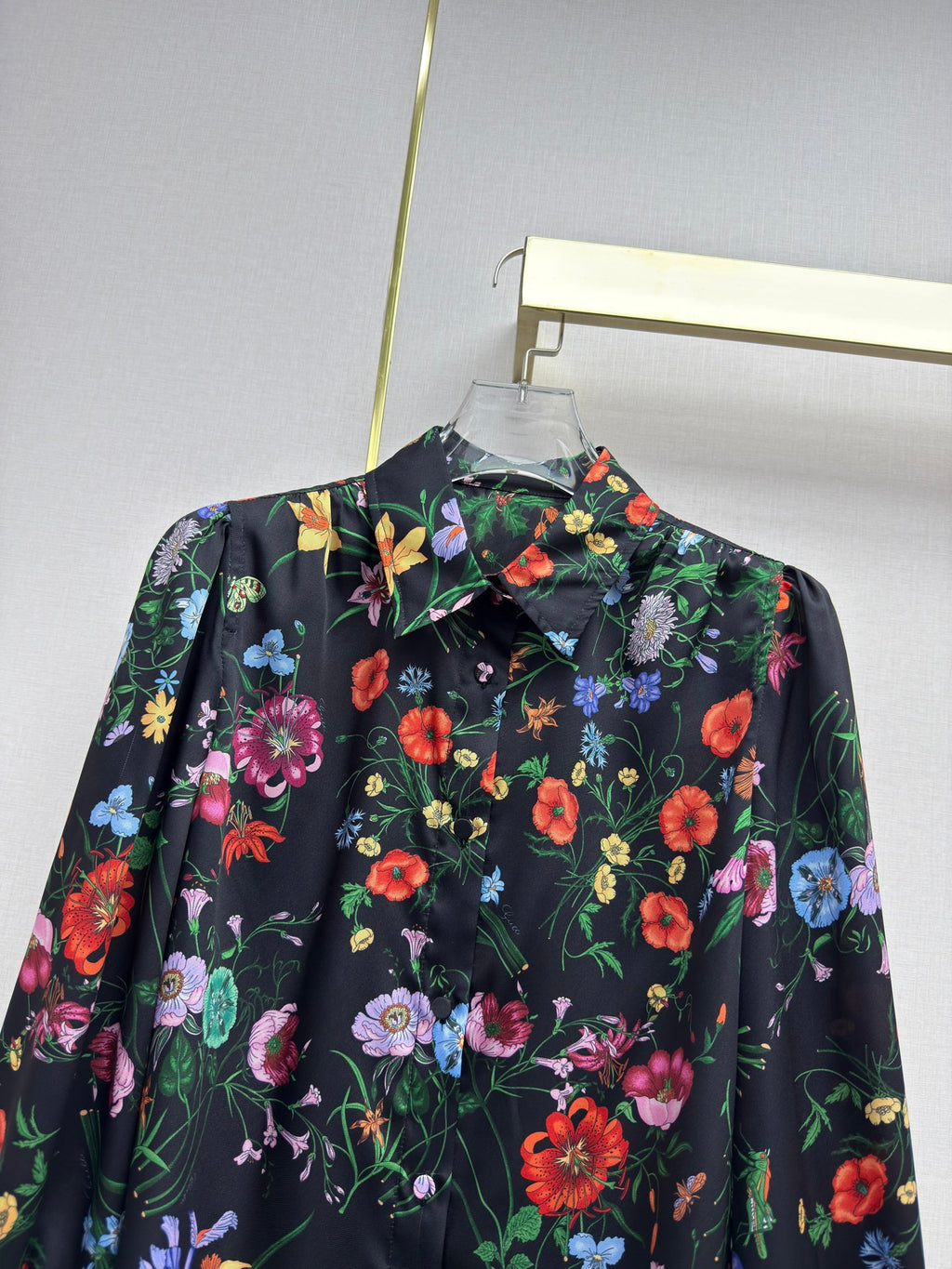 Early Spring Long-Sleeve Floral Shirt