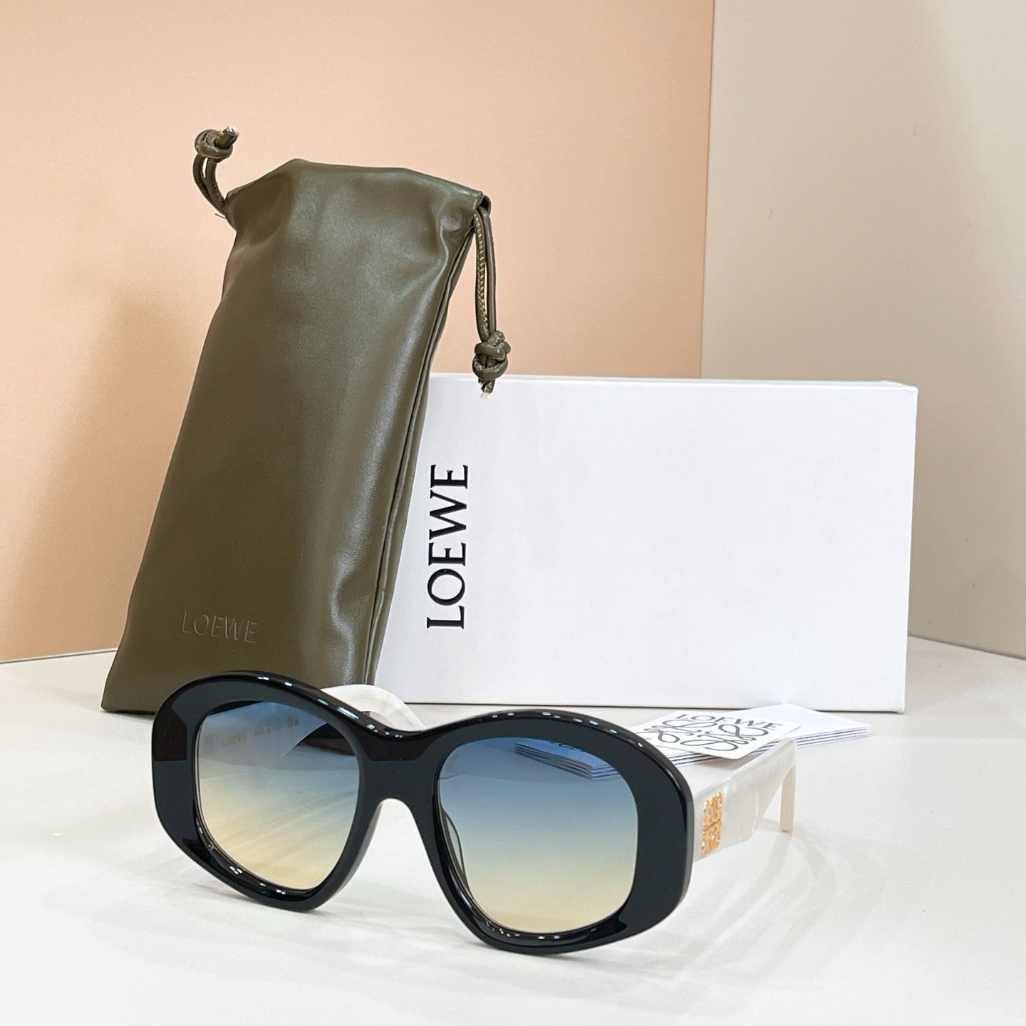 Top Quality  Sunglasses – Model LW40181U