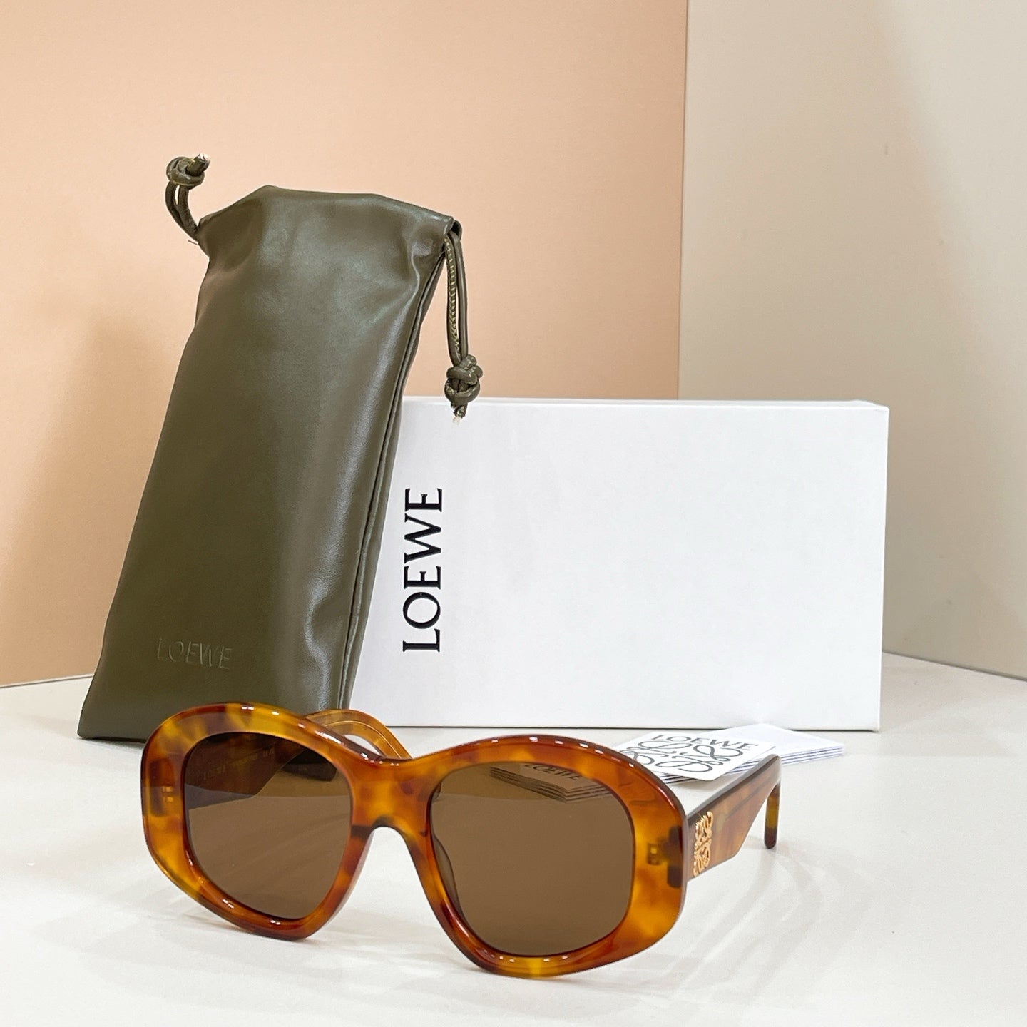 Top Quality  Sunglasses – Model LW40181U