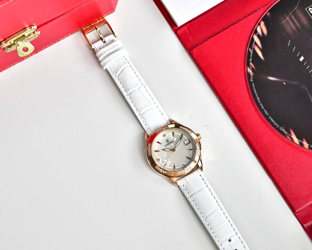 Top Quality Women’s Watch – Elegant Ceramic Edition