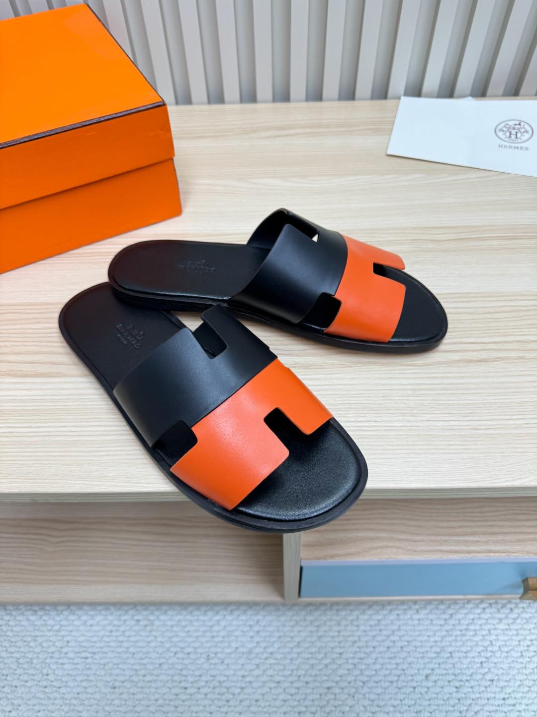 Classic H Slide Sandals – Leather Flat Slides