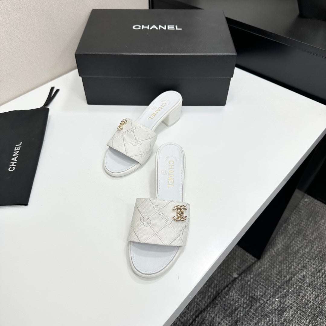 Denim Platform Sandals – Spring/Summer 2026