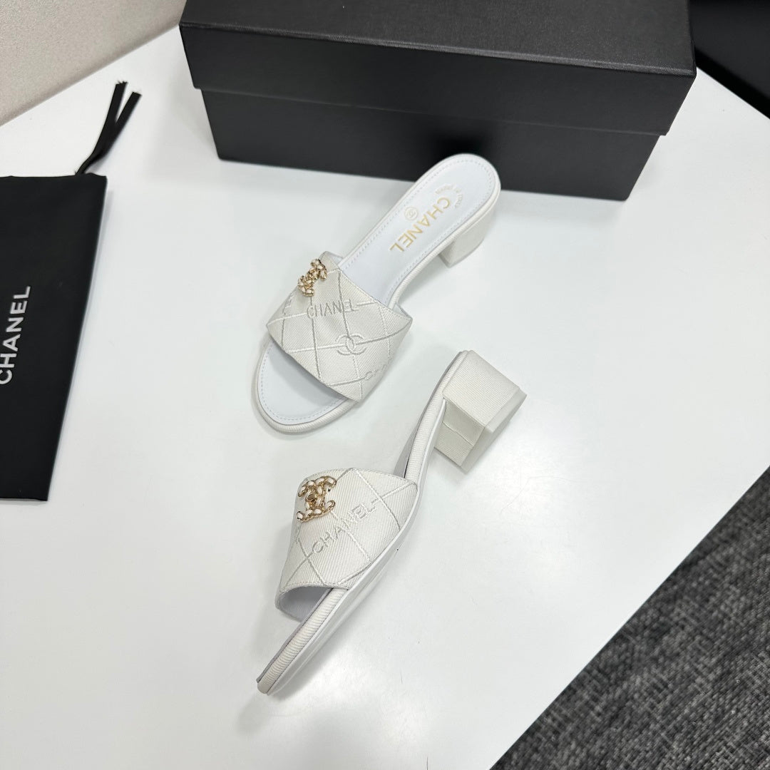 Denim Platform Sandals – Spring/Summer 2026