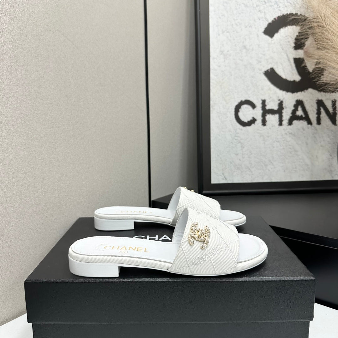 Denim Platform Sandals – Spring/Summer 2026