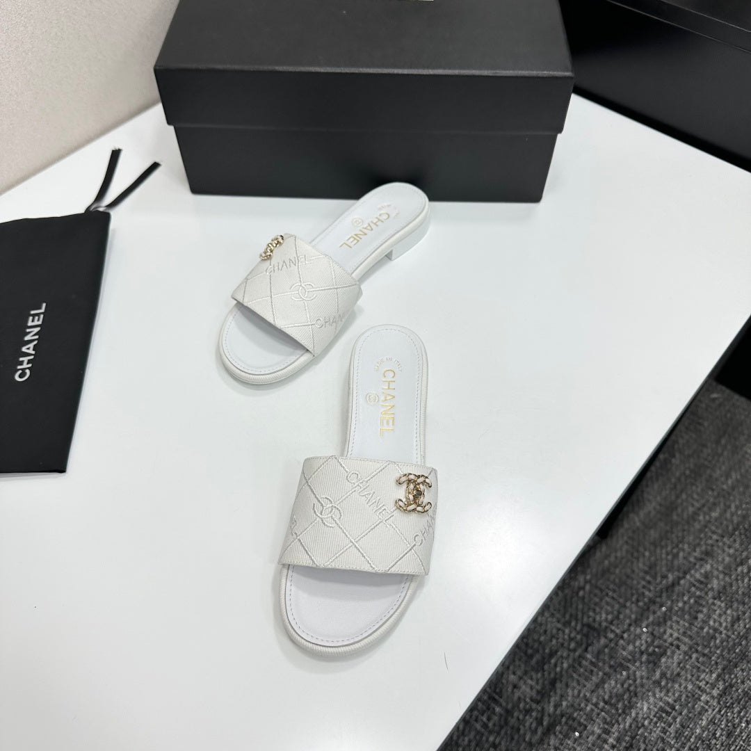Denim Platform Sandals – Spring/Summer 2026