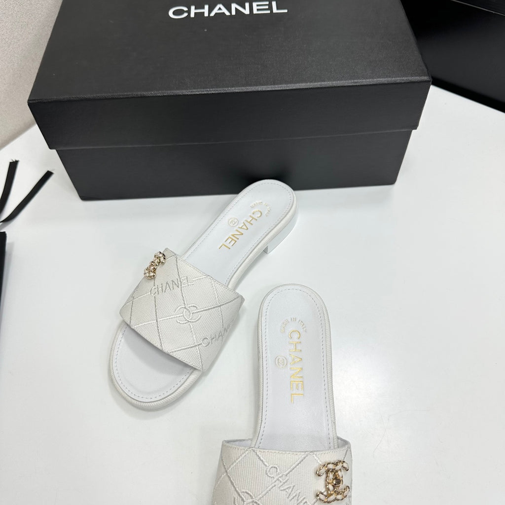 Denim Platform Sandals – Spring/Summer 2026