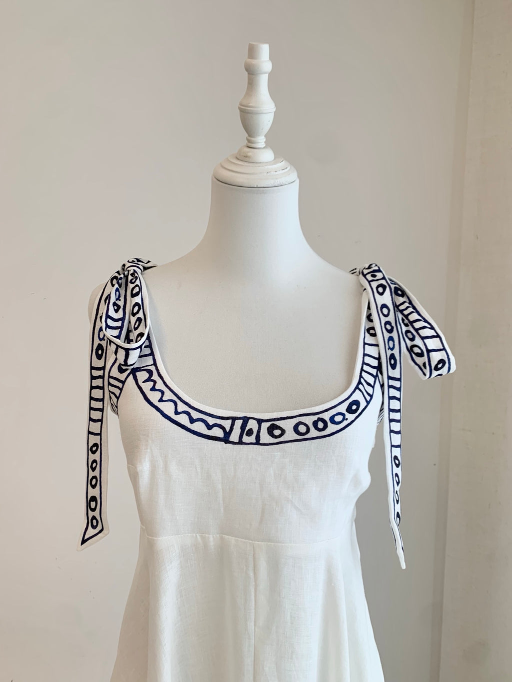 Floor-Length Linen Sundress with Tie Straps and Pockets