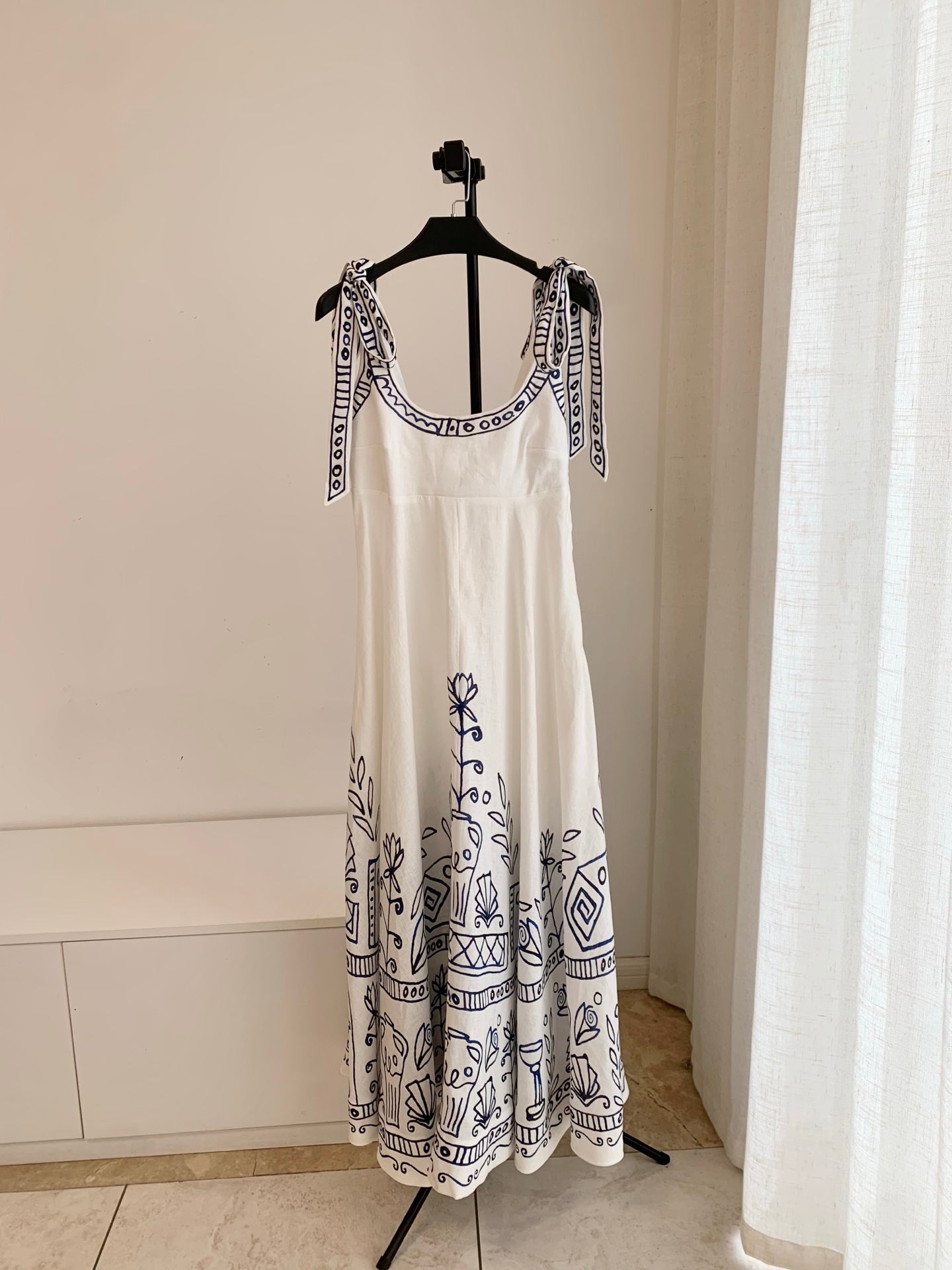Floor-Length Linen Sundress with Tie Straps and Pockets