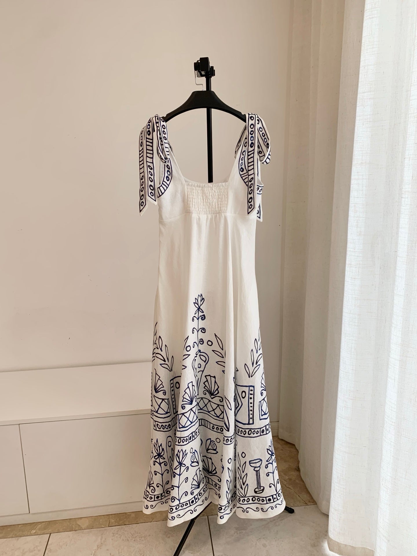 Floor-Length Linen Sundress with Tie Straps and Pockets