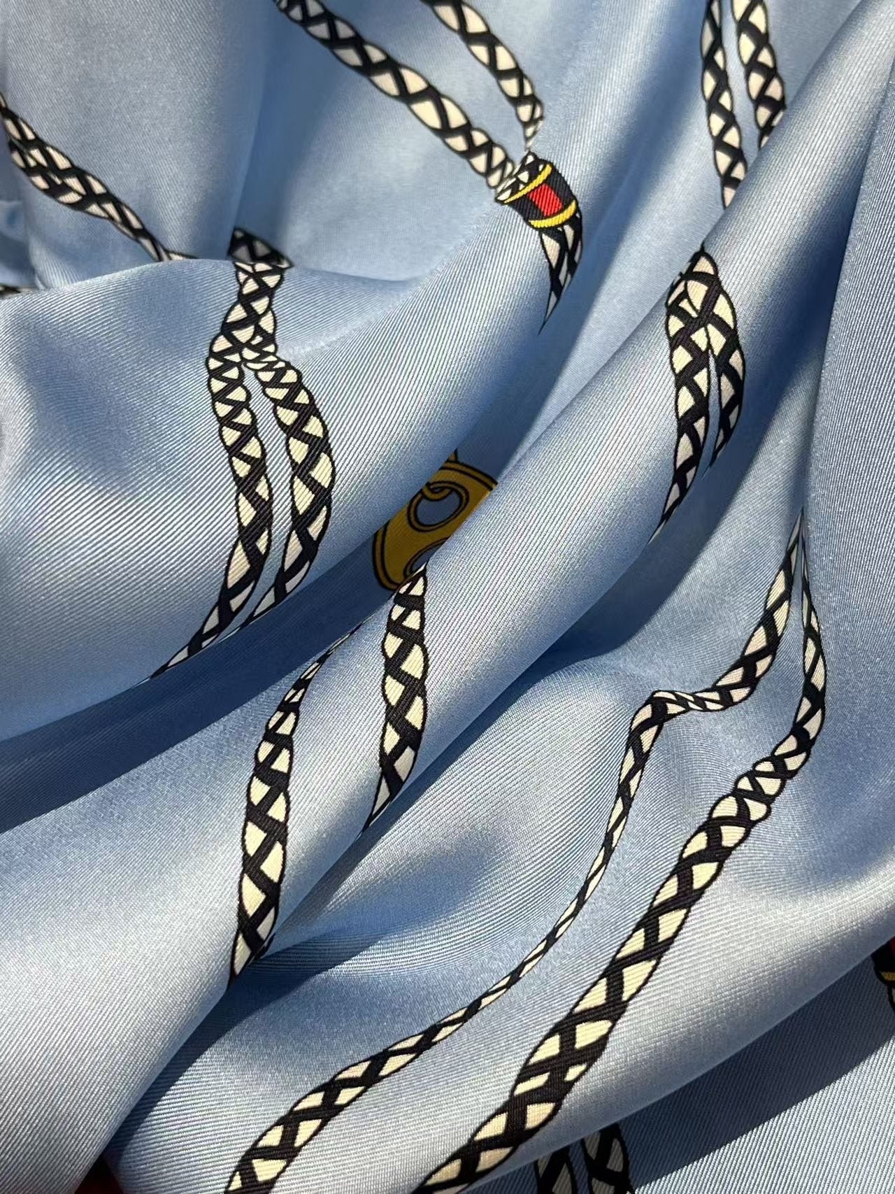 🆕 26SS Chain Print Silk Shirt 🌸 (Premium Quality )