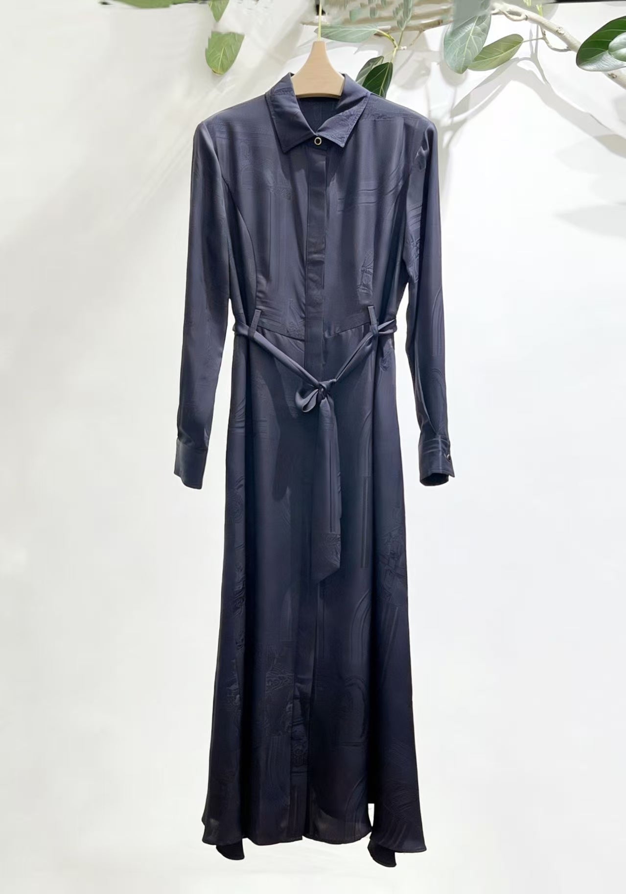 🆕Classic Woven Silk Dress – Luxurious Texture