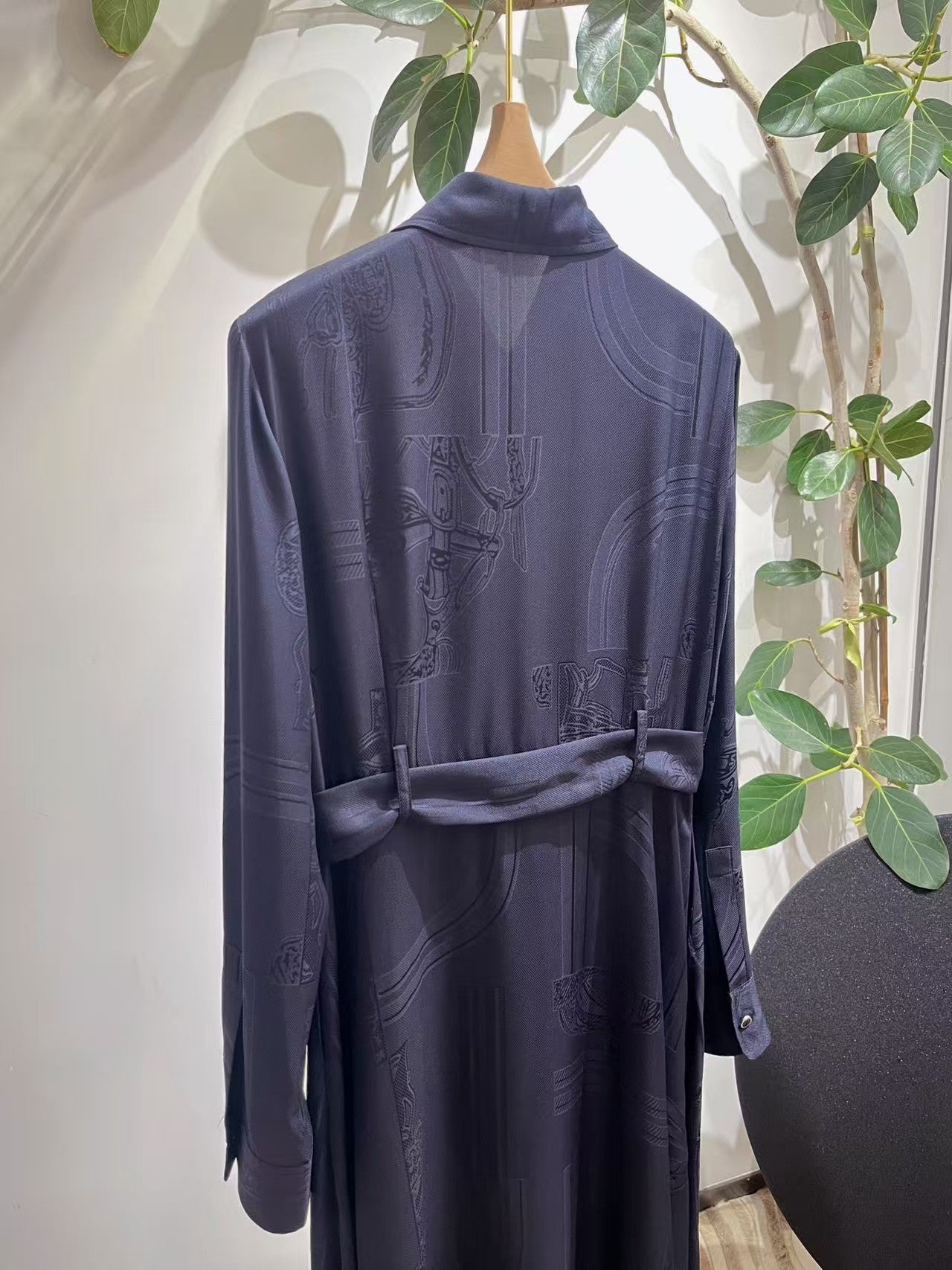 🆕Classic Woven Silk Dress – Luxurious Texture