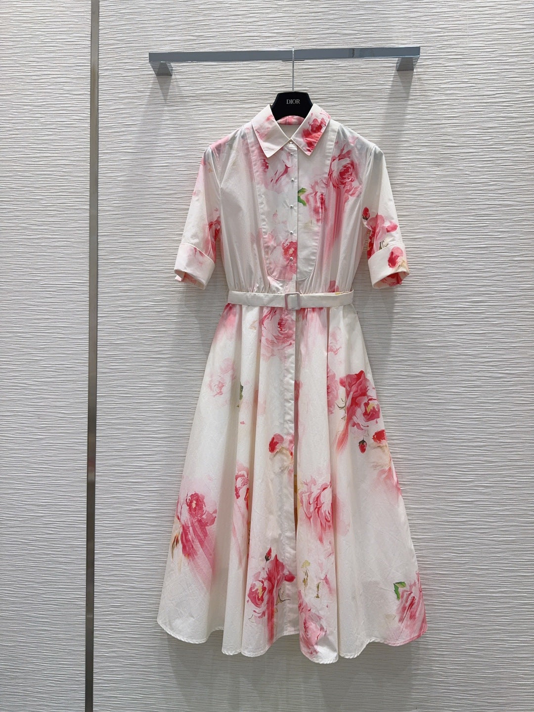 D - Elegant Printed Shirt Dress