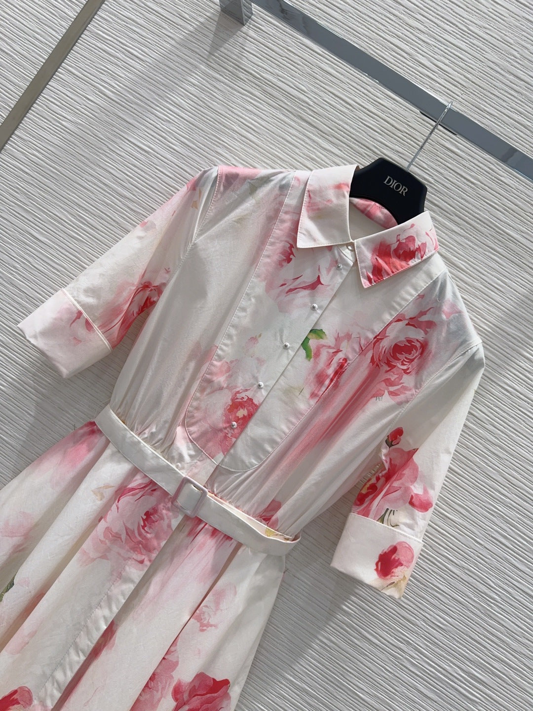 D - Elegant Printed Shirt Dress