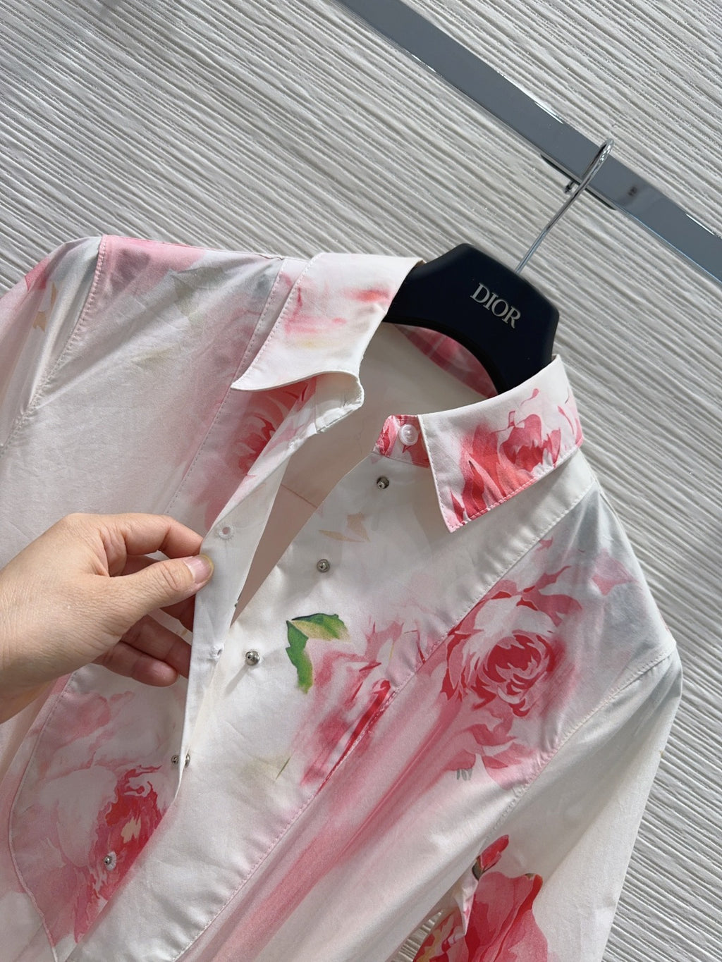 D - Elegant Printed Shirt Dress