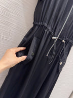 P - Elegant Classic Dress