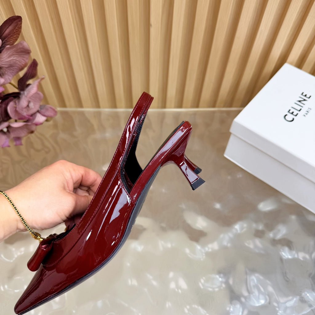 Triomphe Pointed Toe Kitten Heels