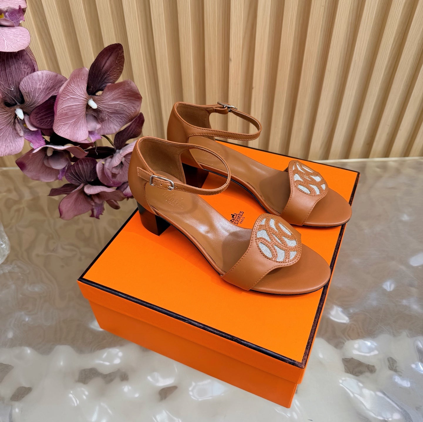 Roman Heel Leather Sandals | Vintage Elegant Block Heel Sandals