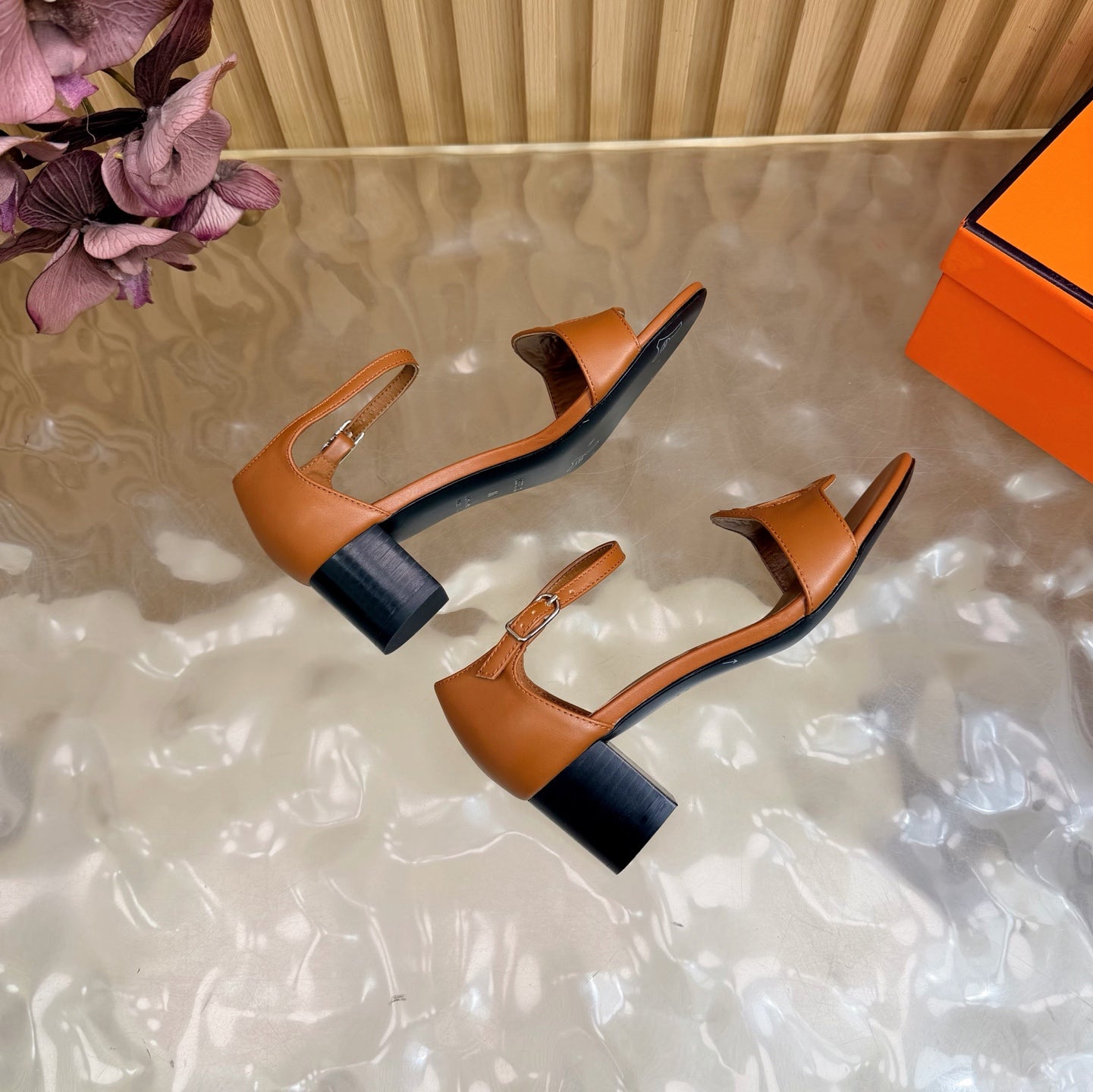 Roman Heel Leather Sandals | Vintage Elegant Block Heel Sandals