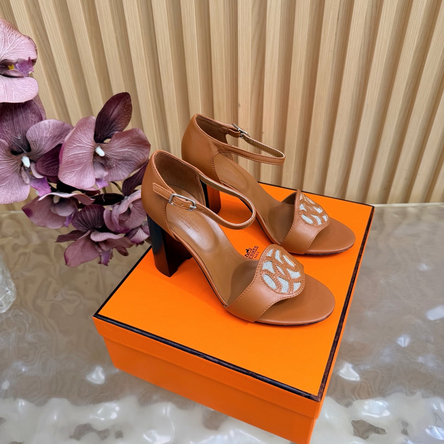 Roman Heel Leather Sandals | Vintage Elegant Block Heel Sandals