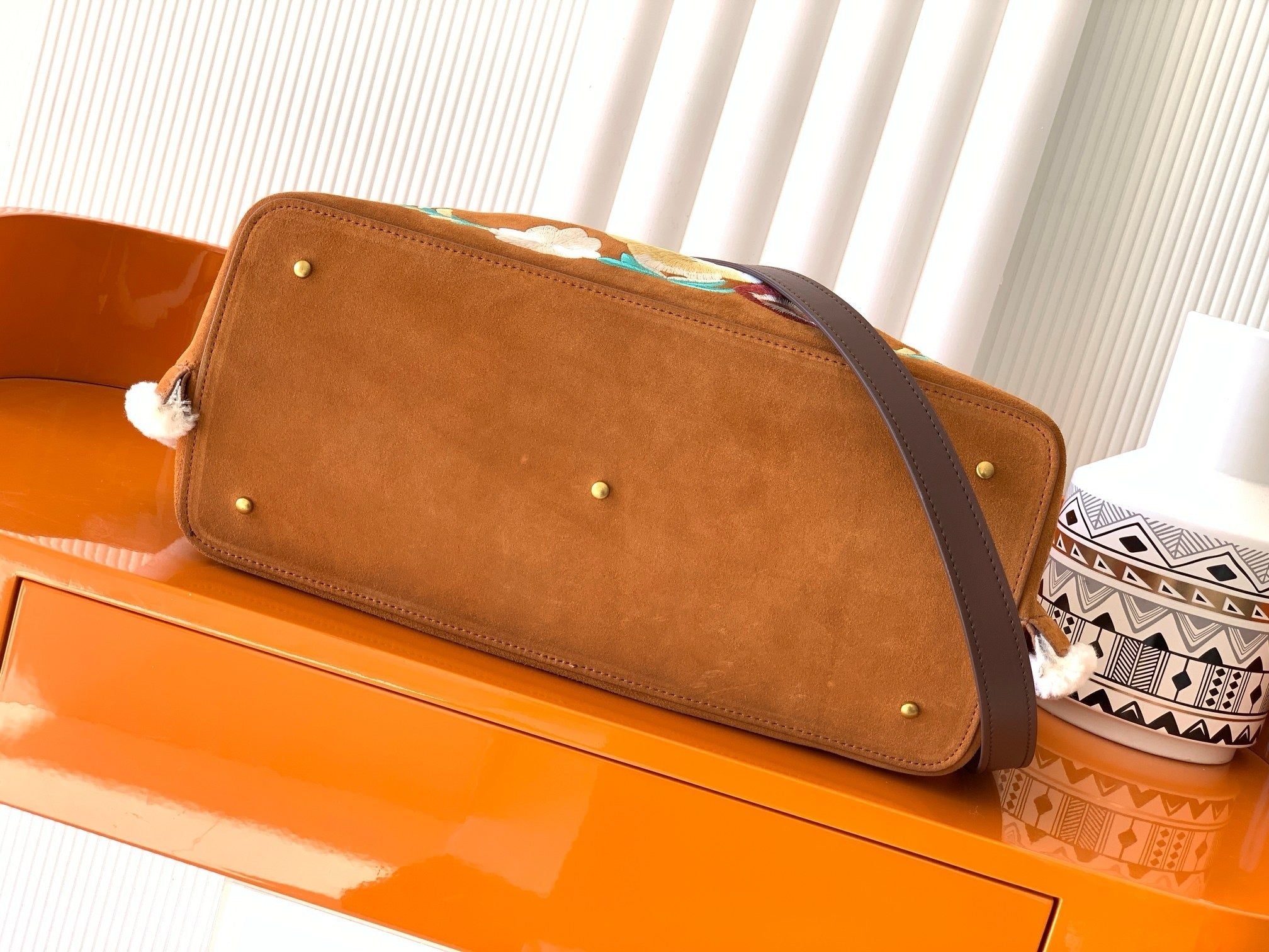 New Embroidered Leather Shopping Bag with Fur Details