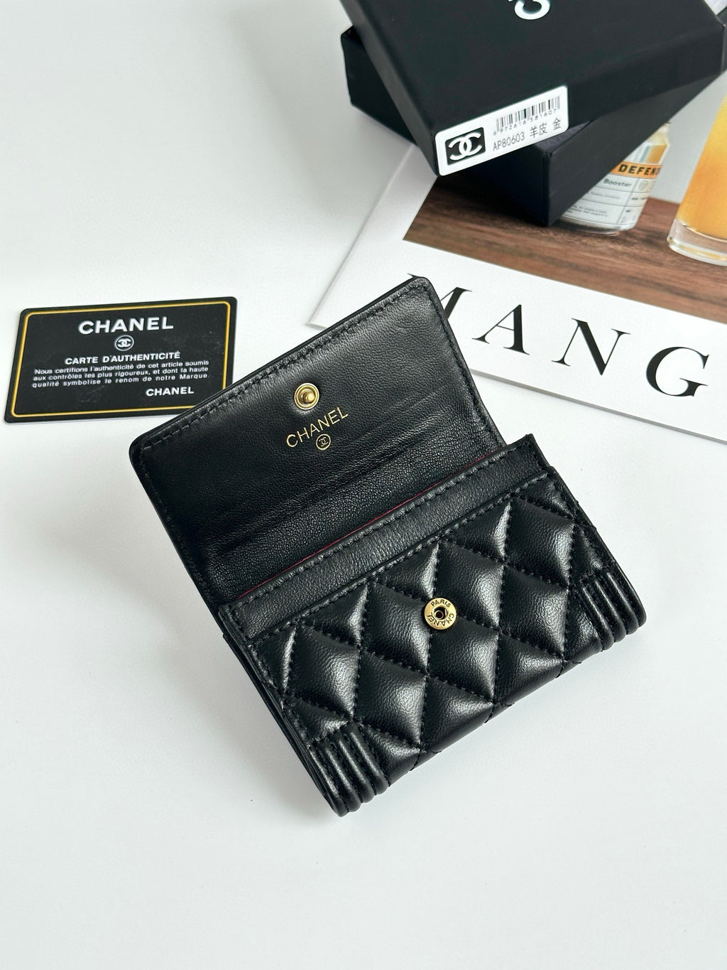 Quilted Card Holder Wallet