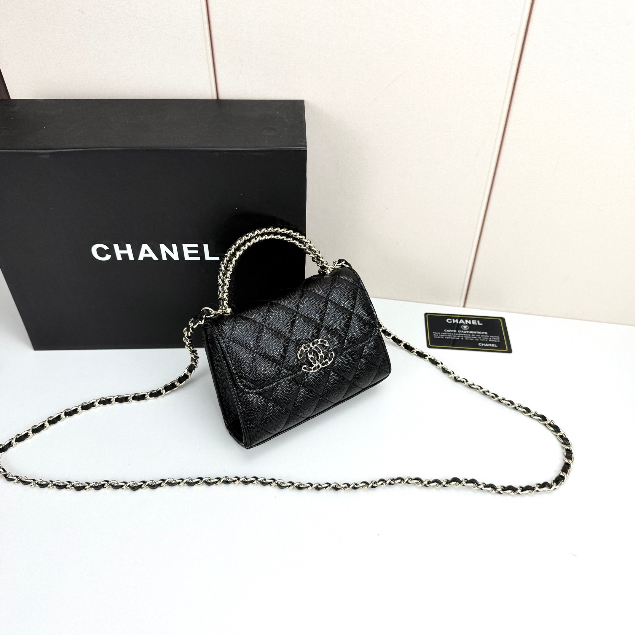 25S Vertical Mini Kelly-Style Bag