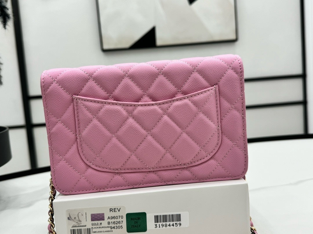 Classic Quilted Wallet-On-Chain · Premium Edition