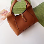 Softbit Maxi Shoulder Bag :  Medium