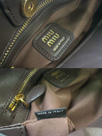 Vintage-Inspired Shoulder Bag