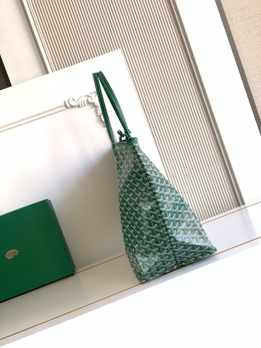 Large Capacity Designer Tote Bag – (Premium Quality )