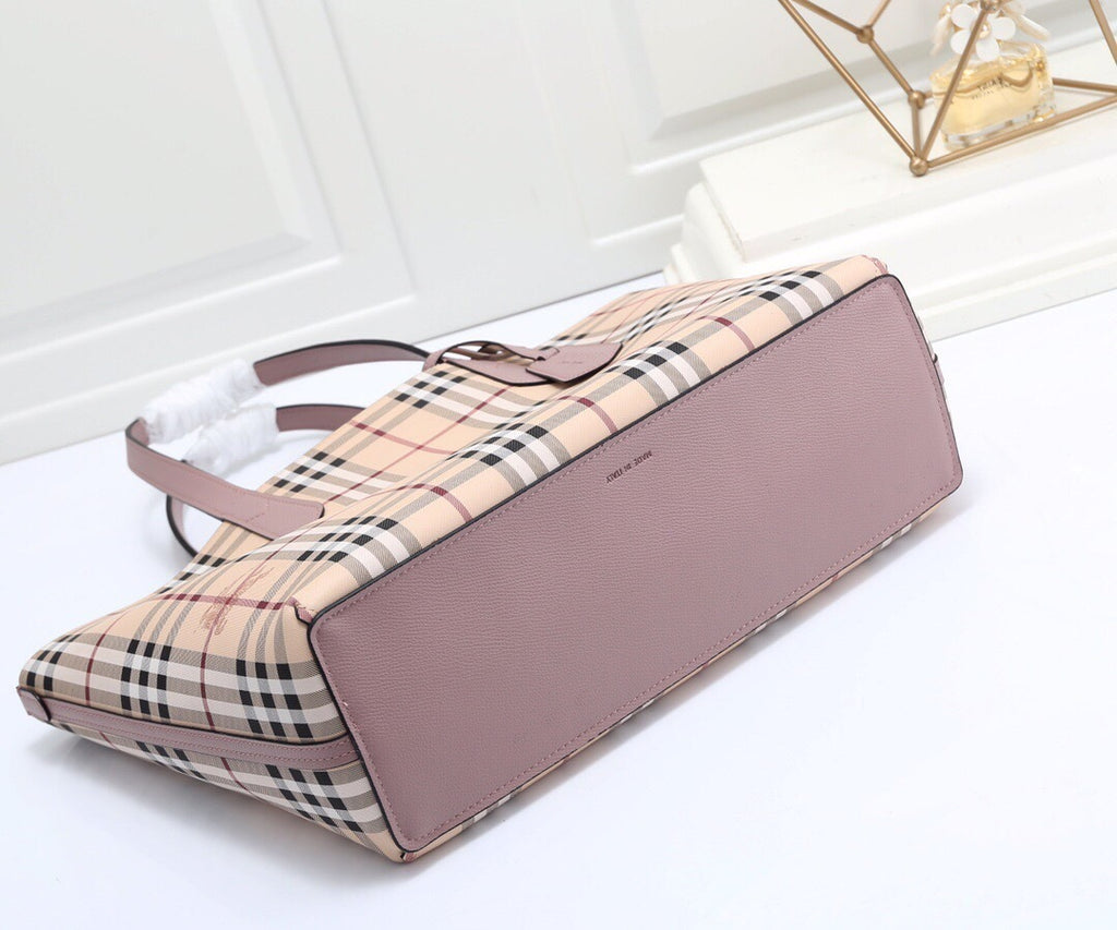 Reversible Tote Bag – Dual-Style Design