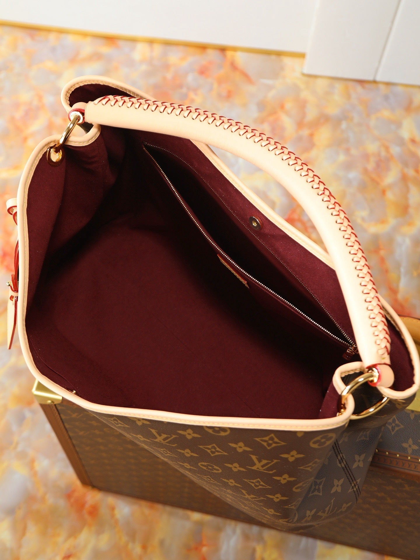 Luxury Monogram Canvas Hobo Tote – Large Capacity Shoulder Bag