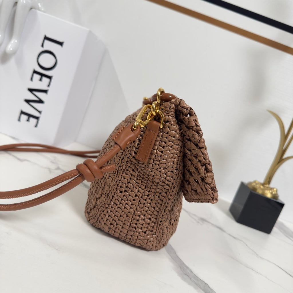 Medium Raffia & Leather Ola Handbag (Premium Quality)