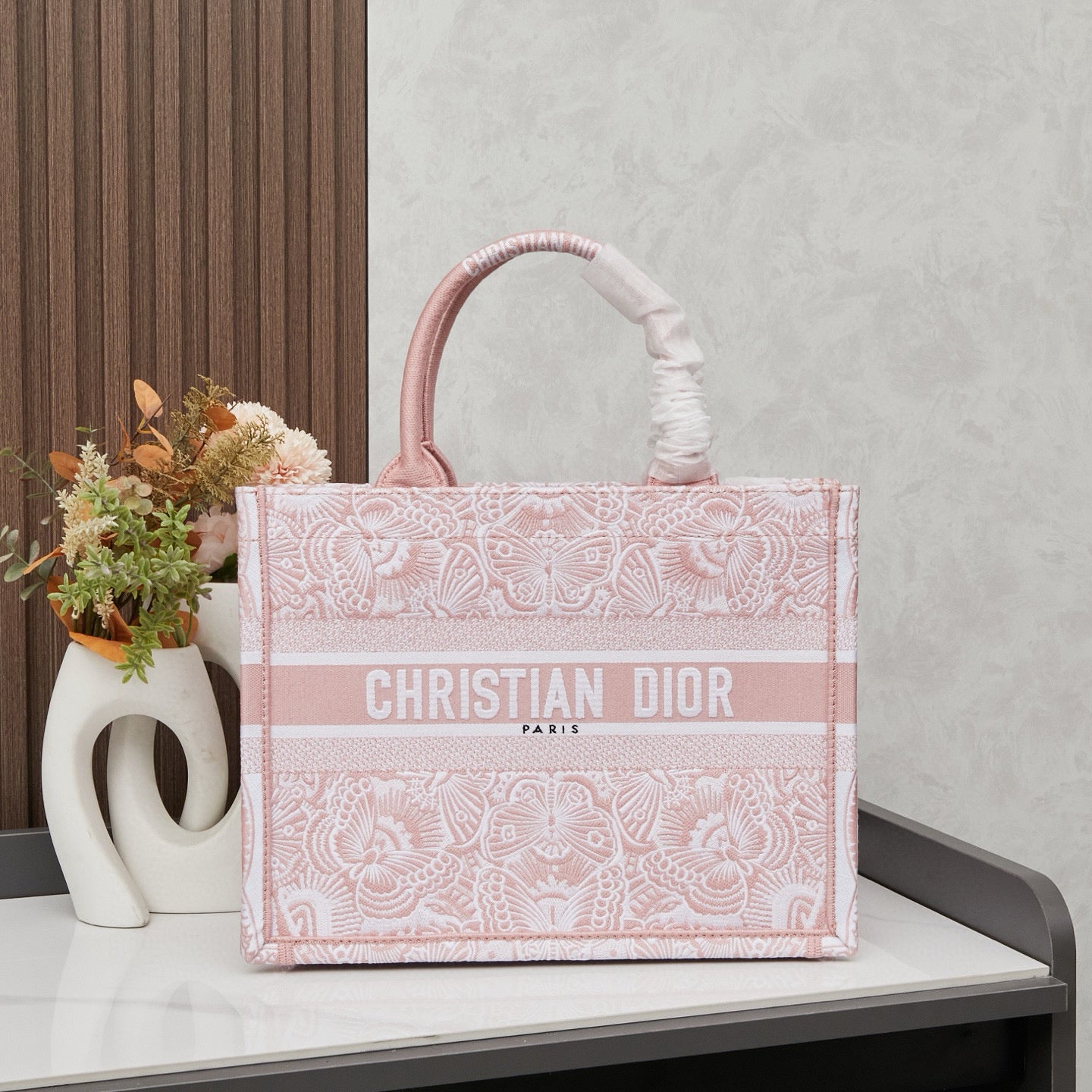 D Book Tote ( Light pink butterfly )