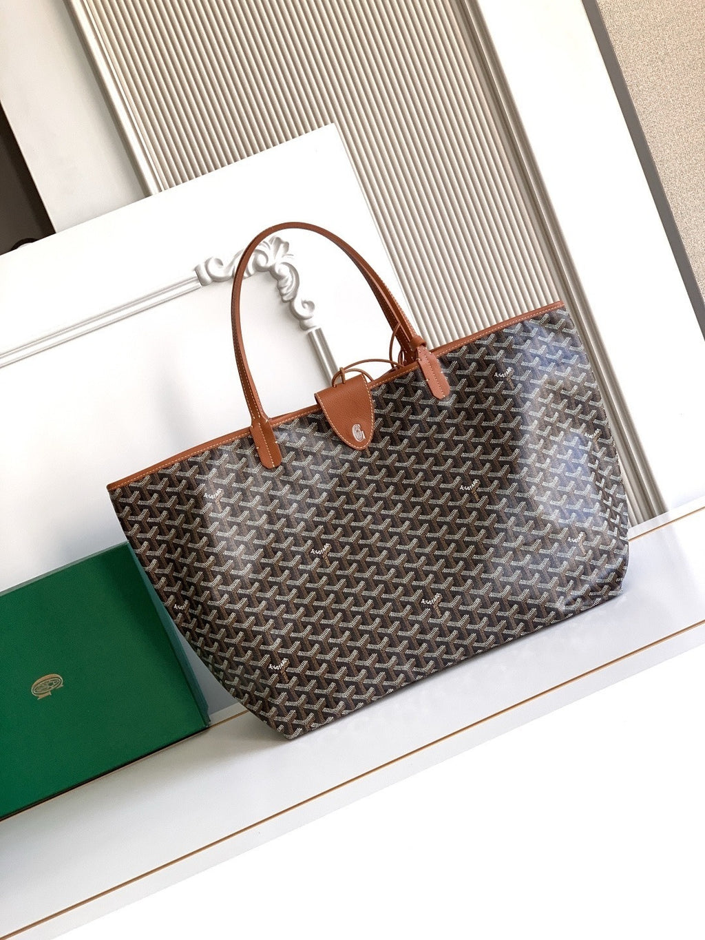 Large Capacity Designer Tote Bag – (Premium Quality )
