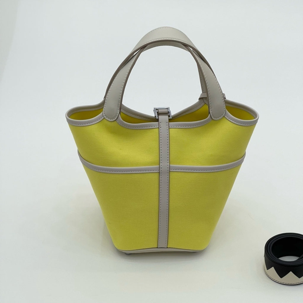 Cow Leather Two-Way Tote Bag – 18 × 14 × 19 cm