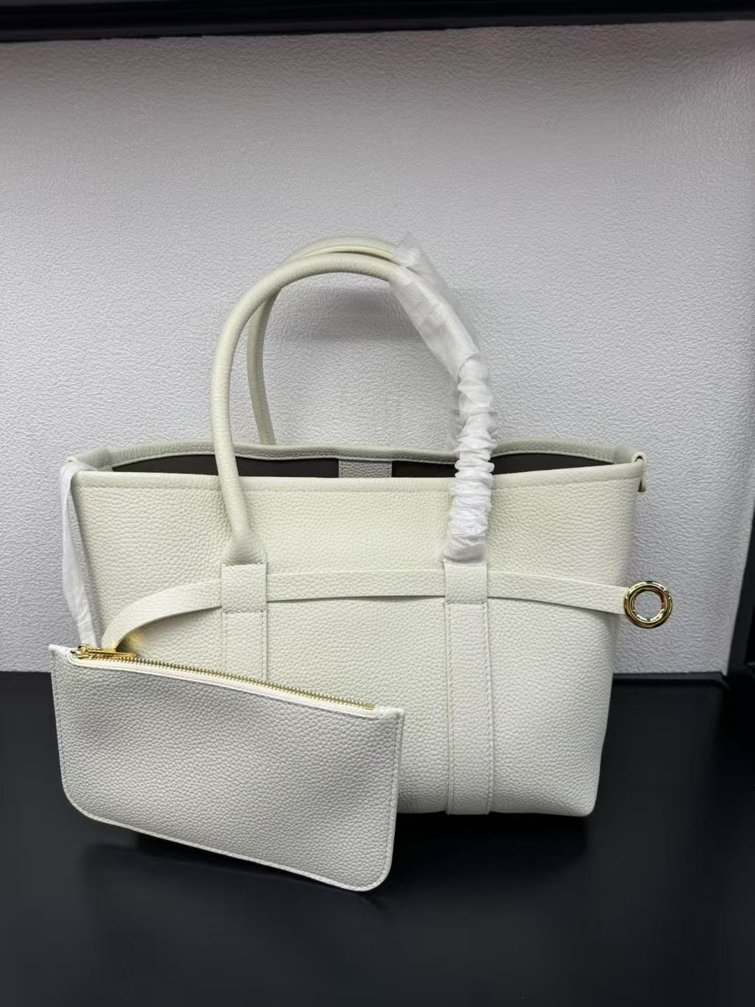 Premium Leather Vintage-Style Top-Handle Tote Bag